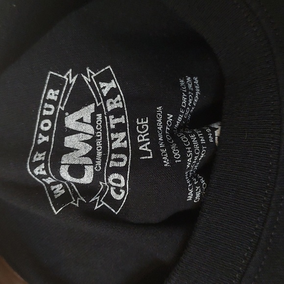 2017 Cma Music Festival Tee - Picture 3 of 4